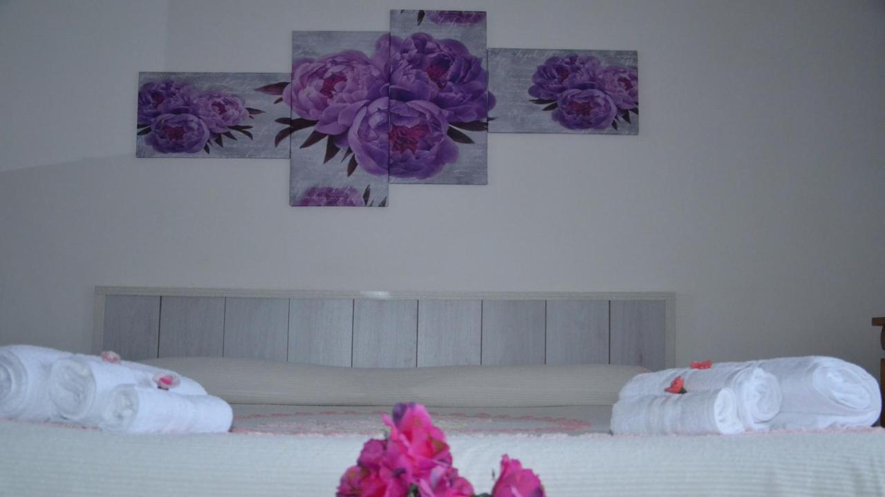 B&B Regina Elena Pignola Eksteriør billede