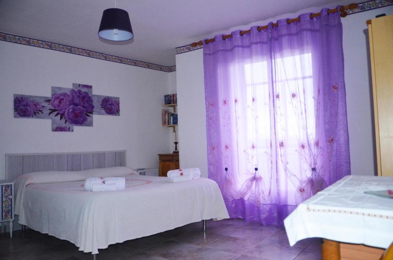 B&B Regina Elena Pignola Eksteriør billede
